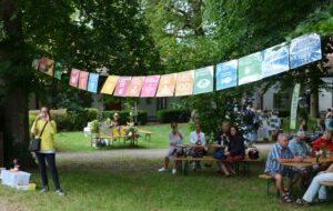 Sommerfest 2023 SDG-Girlande Welcome